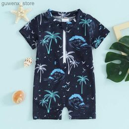 Één-stuks 0-3T Toddler Boy Rash Guard Swimsuit Jumpsuit ritsed korte mouwen Tree Print Childrens Swimsuit Baby Strak Fitting Swimsuit Y240412