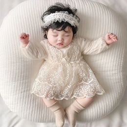 One-pièces 02 ans Princesse nouveau-née bébé fille robe Rober à manches longues en dentelle à saut à saut jupe