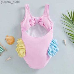 Één-stuks 18m-6t Childrens Girls Swimsuit Cartoon Seahorse/Swan Print Mouwless Backless Ruffle Swimsuit Summer Beach Beachwear Swimsuit Y240412