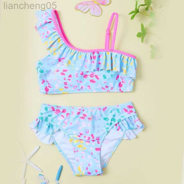 Traje de baño de una pieza 2022 para niña, traje de baño de dos piezas para niños, traje de baño de estilo de hombro inclinado con pétalos rosas, nuevo conjunto de Bikini lindo 2022 W0310