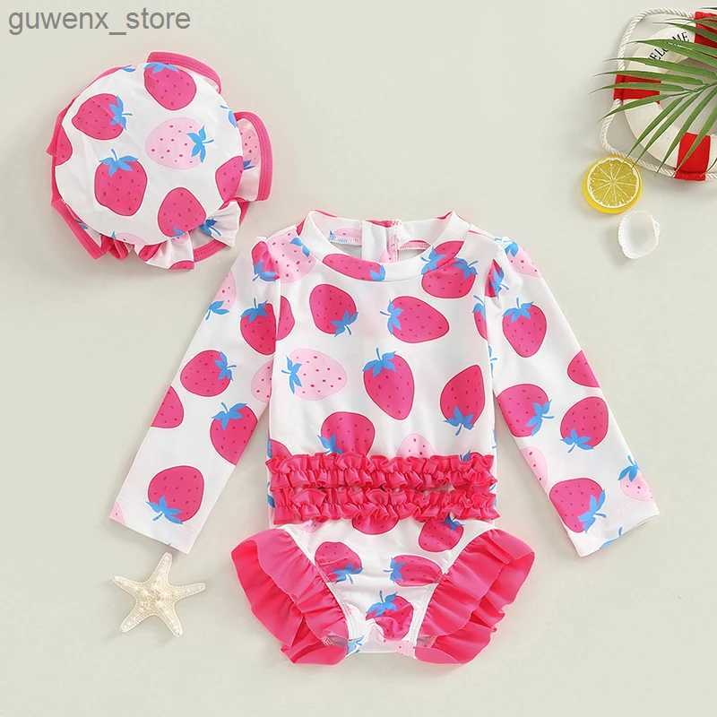 One-Pieces 6M-3T Children Swimsuit Strawberry Print Long sleeved Round Neck with Ruffle Edge Waist Wrap Swimsuit with Swimming Hat Y240412