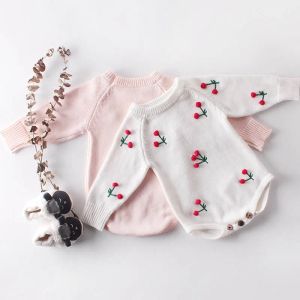 One-pièces Baby Girl's Knit Rompères à manches longues en laine en laine en laine Tricot Roupers Baby Princess Triangle Jumpts Toddler