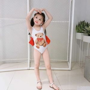 One-Pieces Lovely Bear Baby Meisjes Zwemkleding Ruches Strikjes Badpak voor kinderen Peuter 12M Cartoon Badpak 210529 Drop Delivery Matern Otokq