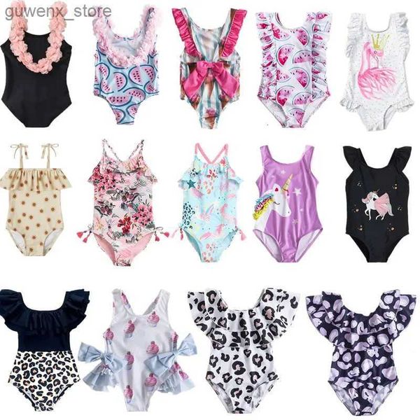 Swnewwear en une seule pièce bébé fille floral sangle de maillot de bain maillot de bain maillot d'enfants petites filles de vacances d'été plage de la plage de bikini y240412y2404173w8i