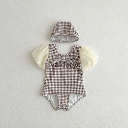 One-Pieces zomer Nieuwe meisjes Zwemslijtage Plaid Skinny Beach One Piece Lace Sleeve Baby Swimming Suit H240509
