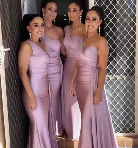 Eén schouderbruidsmeisjekleding Satin Mermaid Plus Mize 2022 Floor Lengte Custom Made African Maid of Honor Jown Country Wedding Party Vestidos 403 403