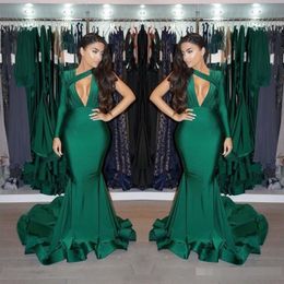 Une épaule manches longues robes de bal 2019 vert foncé volants longues robes de soirée sirène fête porte formelle