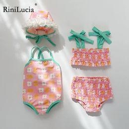 Onepieces rinilucia zomer geboren babymeisjes gesplitste zwempakken bloemen Koreaanse stijl strandvakantie baby's geplooide badmode kinderkleding 230327