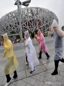 Eenmalige Pe Raincoat mode besteedbaar regenjassen poncho regenkleding reis regenjas regen slijtage voor reizen naar huis winkelen 2483127