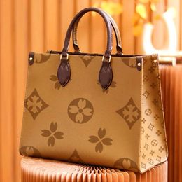 Onthego Bag GM MM PM OnTheGo Tote Grande Marrón Blanco Emboss Mummy Shopping Bag Luxurys Bolsos Totes de mujer On The Go