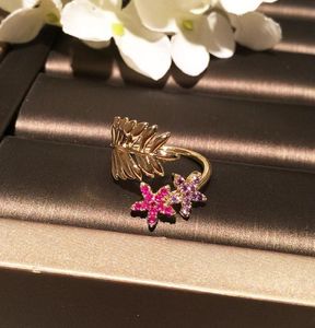 Open Adjustable Diamond Zirconia Fleur Feuilles de jolies anneaux de luxe Anneaux de mode de créateur pour femmes Cadeaux Girls9029957