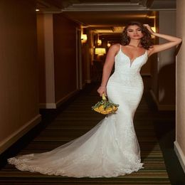 Robes de mariée sirène dos ouvert Spaghetti décolleté plongeant robe de mariée en dentelle robes de mariée Sexy mariée robe formelle214n