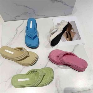 Bout ouvert été plage plate-forme femmes tongs diapositives Faux daim semelle souple concepteur grosses sandales femmes 2021 Y2K chaussures