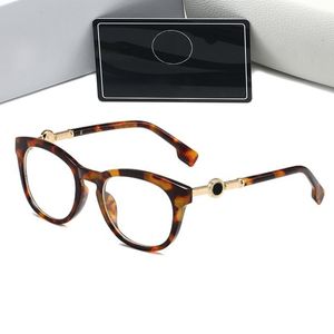 Lunettes optiques pour hommes Lunettes de soleil Lunettes de soleil Designer pour femmes Lunettes de soleil hommes Spectacles Men de prescription Embouts de lecture des lunettes 33W10 avec boîte