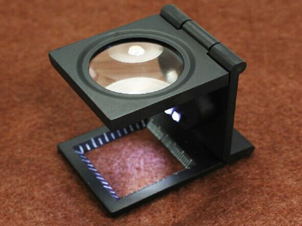 Instruments optiques Loupe de bureau de mesure de densité de graduation pliable 8X avec source LED