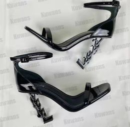 Opyum pumps High Heel Sandalen vrouwen sexy luxe designer metalen letters open teen stiletto patent lederen zomer strand feestje bruiloft