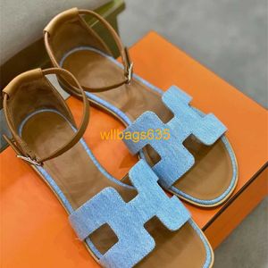 Oran Sandalen Zomer Leren Slippers Schapenvacht Versie Thong Sandalen voor Dames 2024 Nieuwe Externe Draagtas Hak Blootgestelde Teen Strand Platte Sandaal met logo HB3GTF