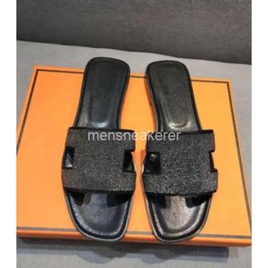 Oranes Beach 2024 schoenen brief luxe platte ontwerper mode lederen slippers dames 35-42 sandalen zomer jxpk