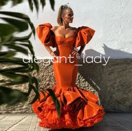 Oranje Ruches Ruches Zeemeermin Avond Formele Jurken Puffy Mouw Trajes de Flamenca Arabische Prom Gown Robe De Soiree