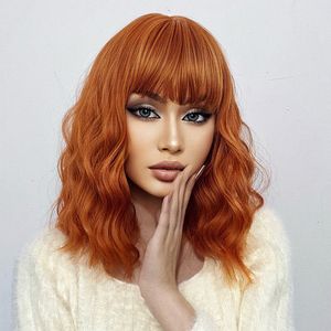 Perruques Synthétiques Orange Courtes BoBo Perruque Bouclée Profonde avec Frange pour Femmes Cosplay Fête Quotidienne Lolita Faux Cheveux Résistant à la Chaleur Fibrefactory direct