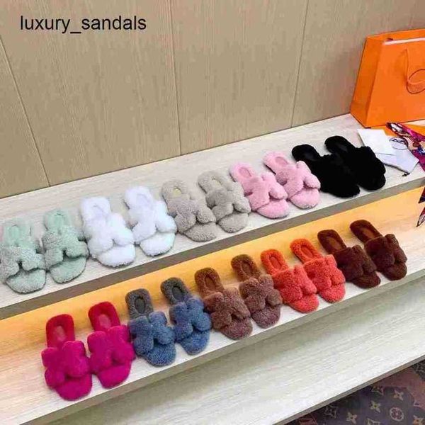 Orans Sandales Femmes Pantoufles Hiver 2024 Nouvelles Chaussures Pour Femmes Internet Celebrity Stage Show Lapin Cheveux Teddy Pantoufles pour La Maison Climatisation Salle Grand vêtement d'extérieur rj