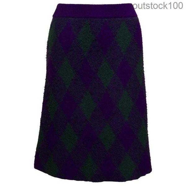 Original 1to1 Buurberlyes Designer Clothes Jupe Womens 8076948B7447 Robe à carreaux de haute qualité violet avec logo d'origine
