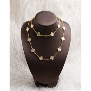 Original 1to1 Van C-A versión Collar de hierba de cuatro hojas altas Colgante de la suerte de doble cara para mujer Calcedonia roja Cadena de suéter galvanizada engrosadaBIXA