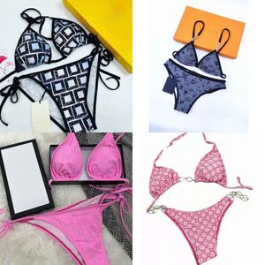 Origineel 2024 Bikini merkontwerp nieuw dameszwempak hoogwaardige mode-Europa en de Verenigde Staten Hot Print v Sexy Beach Size S-XL