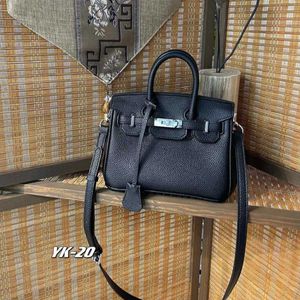 Originele birkkns tas nieuwe zilveren gesp 20cm tas internet beroemdheid dezelfde stijl crossbody kleine modieuze schouder veelzijdige handtas dames