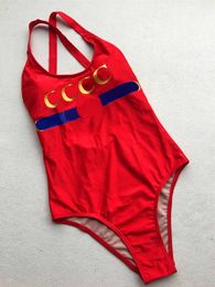Origineel merkontwerp nieuw dameszwempak van hoge kwaliteit mode Europa en de Verenigde Staten hot print V sexy beachLetter effen kleur bikini