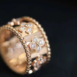 Originele merk Hoge versie V Golden Van caleidoscoop Ring breed en smalle volledige diamant 18k Rose Gold Flower Light Luxury Style Dames met logo 76b6