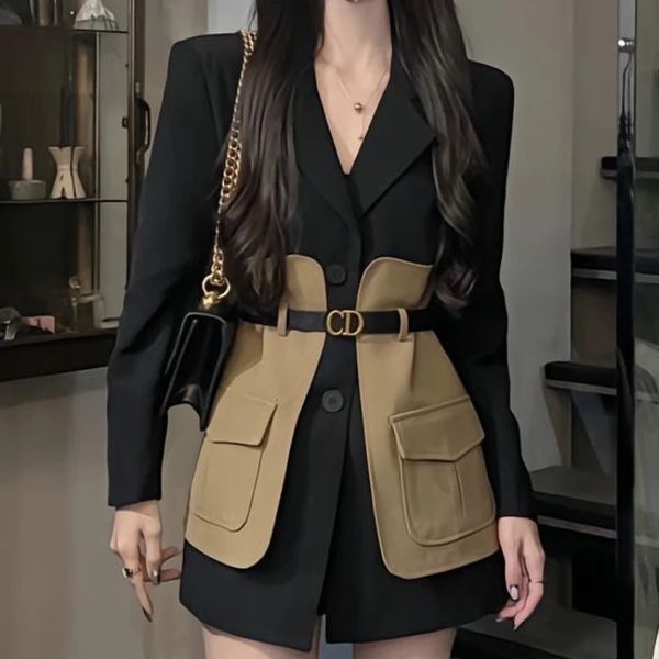 Blazer de diseño original para Mujer, moda holgada con bolsillo empalmado, encogimiento de hombros coreano con muescas, un solo pecho, Mujer con cinturón 240321