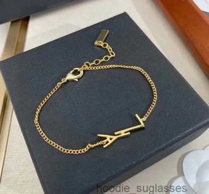 Originele designer Meisjes vrouwen brief armbanden elegante Liefde 18 K Gouden Armbanden Y bedelarmband Mode-sieraden Lady Party ARNI0