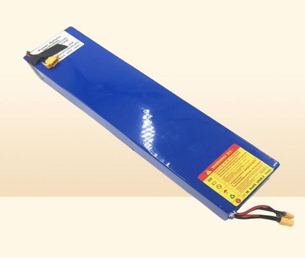 Batterie au lithium de scooter électrique d'origine pour Mercane Widewheel Pro Skateboard 48V 15AH Entrée DC 546V 2A XT601608943