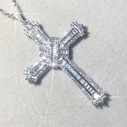 Originele prachtige Bijbel Jezus Cross hanglanke ketting vrouwen mannen luxe fijne sieraden kruisbeeld charme gesimuleerde diamant 227d