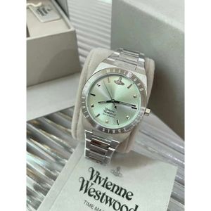 Montre de poignet de mode originale Viviane Westwood Dowager Green Watch Womens Saturne Small Gold Watch Fashion Small Blue Watch Rose Rose Steel Band Watch