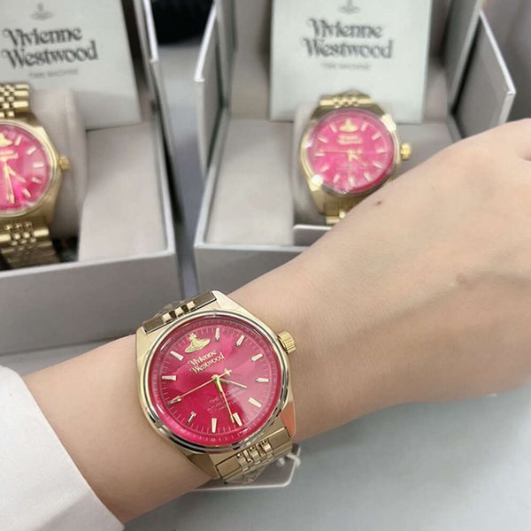 Ligne de gourmand de poignet de mode originale Dowager Western Empress Dowager Viviane Westwood Watch Rose Red Saturn Selon Wristwatch Small Gold Watch