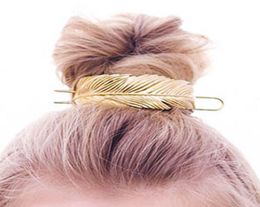 Originele Feather Bun manchet Vintage Leaf Stick Set Vrouwen unieke bruiloft accessoires retro haarpennen Femme Bijoux 20193073262