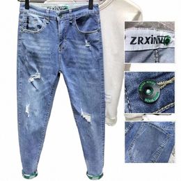 Original Fi Luxury Brand W Designer élégant pour hommes Blue Denim Boyfriend Slim avec ourlet déchiré et jeans cassés Distred V9xo #