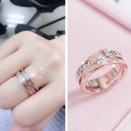 Logo original graver designer diamant k Bague Extravagant 18K rose Or rose 316L Lettre en acier inoxydable Anneaux Femmes hommes mariage Bijoux Lady Party Cadeaux 6 7 8 9