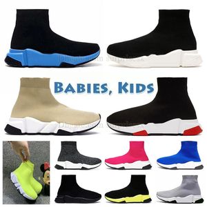 Zapatillas de deporte originales de lujo para niños jordens zapatos de baloncesto niño niñas plataforma diseñador entrenadores triple negro blanco y rosa beige claro azul oscuro botines invierno