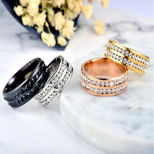 Bague tendance en acier inoxydable, bague de couple de mode Exquis Homme Accessoire Bijoux Ornement Pour Usage quotidien Pour Banquet Fête Vacances Anniversaire Cadeau d'anniversaire 4pcs