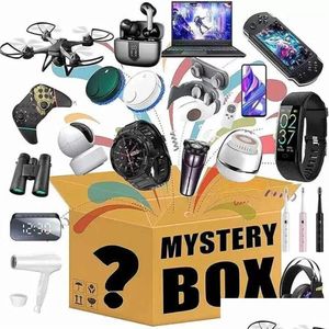 50 % de réduction sur les écouteurs électroniques numériques Lucky Blind Box Boîtes mystères Cadeaux Il y a une chance d'ouvrir les téléphones intelligents Casque Bluetooth, écouteurs TWS, écouteurs ANC Plus de cadeaux