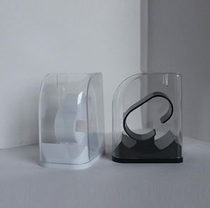 Boîtes d'emballage de montre de style le plus récent d'origine Boîtes d'affichage de montre-bracelet Cube Boîte en plastique transparent Blanc Noir Horloge de sport