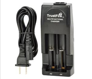 Cargadores multifuncionales originales Trustfire Tr001 de doble cargador para baterías 18650 18500 17670 16340 14500 10440 16430