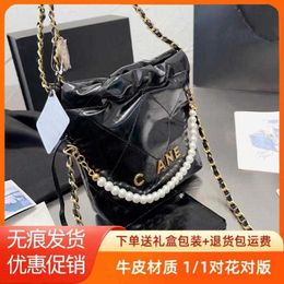 Originele Xiaoxiangfeng Nieuwe Garbage Bag Tramp Modeabele en veelzijdige Lingge -ketting enkele schouder Crossbody Handtas