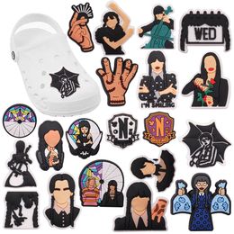 Andere 1 20 -st pvc schoen Charms Cool Girl in Black Violoncello Accessories Diy Decoration for Croc Jibz Kids X Mas cadeau drop levering OTTV0