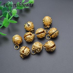 Autres 10 styles Nickel Placage en or gratuit 14 mm Animaux de mascotte sculptés Jingle Bells DIY Artisanat For Collier Bijoux Faire fournisseur 30pcs