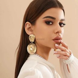 Autre 2024 Nouvelle boucles d'oreilles du chapeau de style cowboy populaire pour les femmes exagérer la personnalité lourde métal grandes boucles d'oreilles bijoux en gros 240419