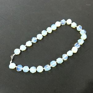 Otros 3 piezas / lote Piedra de cristal de cuarzo natural Opalite Onyx Collar de gargantilla colorido Cadena irregular Collar de cuentas de energía Free1